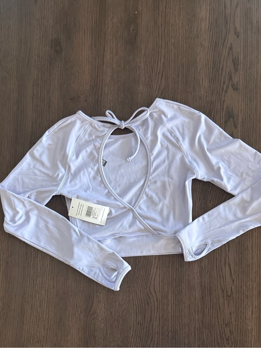 NWT Leapstride Lavender Blue Long-Sleeve Crop Top with Tie Back - Women’s Medium